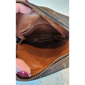 Vintage Louis Vuitton Monogram Danube Crossbody Shoulder Bag – M45266